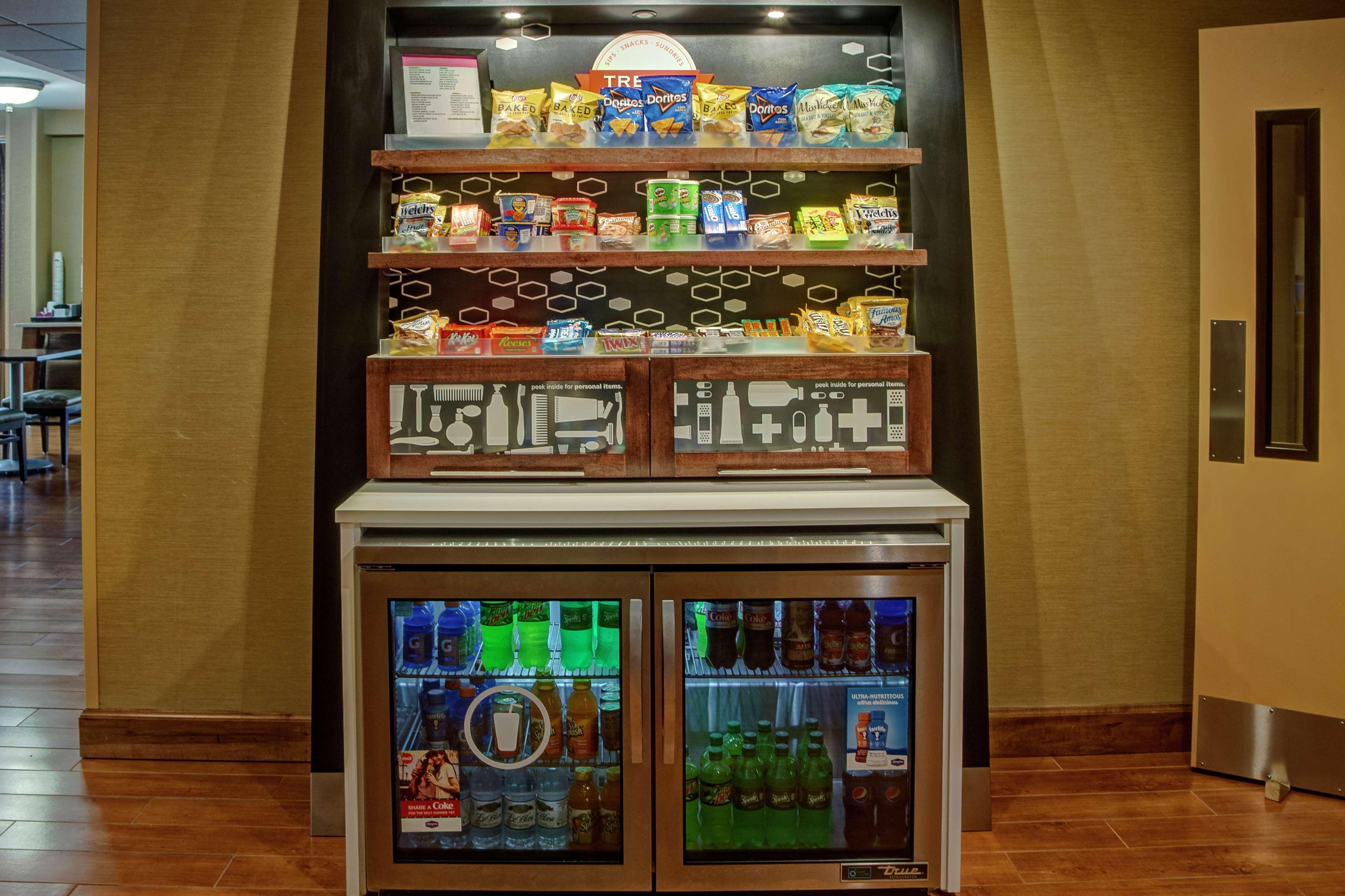 凯里汉普顿酒店 卡瑞 外观 照片
